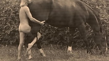Erotic Hairy Cowgirl Retro Vintage 